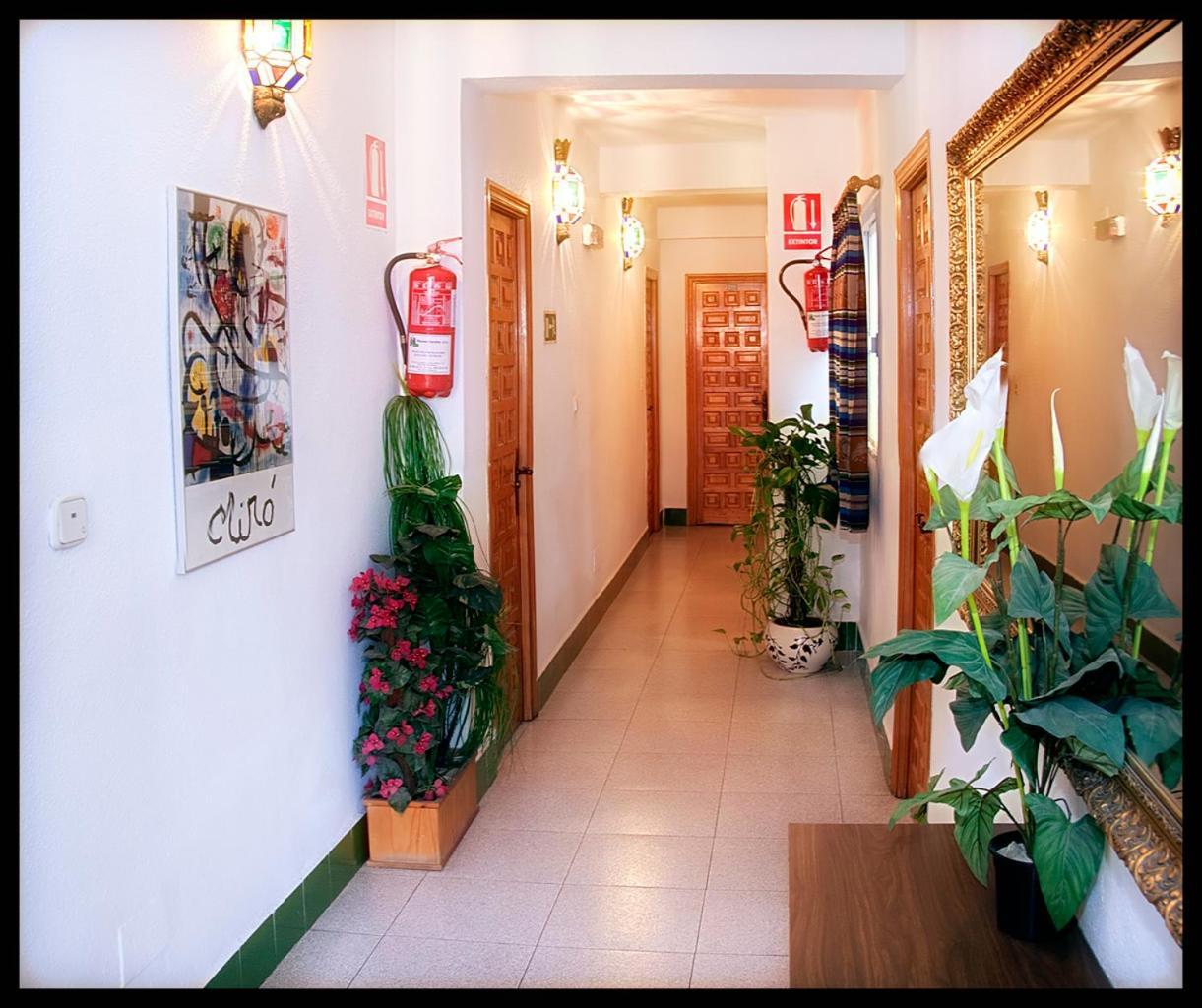 Hostal Estacion Almeria Exterior photo